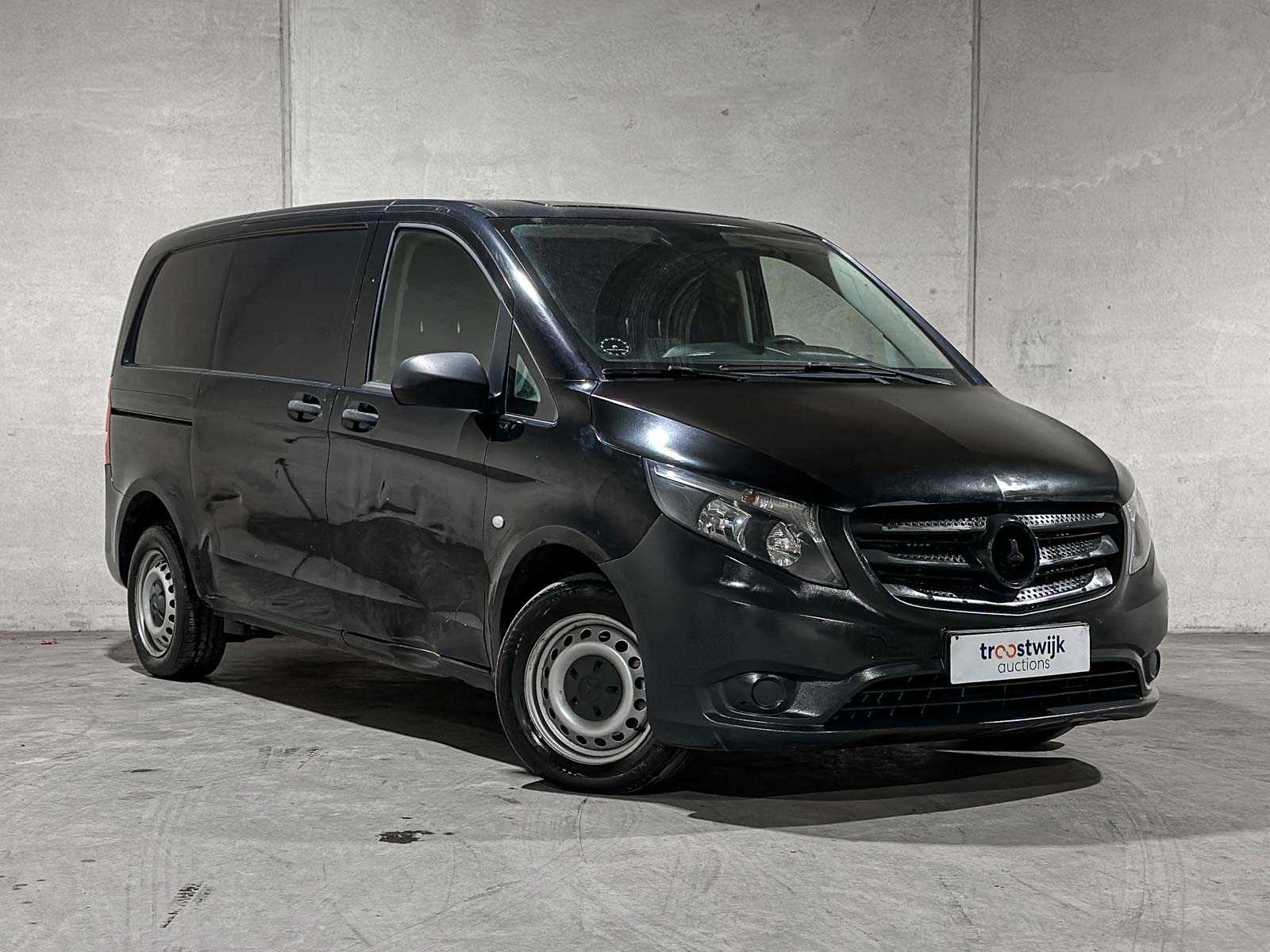 Mercedes-Benz Vito 111 CDI Lang 114pk 2017 Bedrijfswagen, VNZ-43-H
