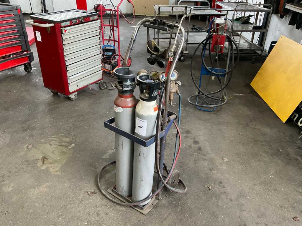 Oxy-fuel cutting torch set