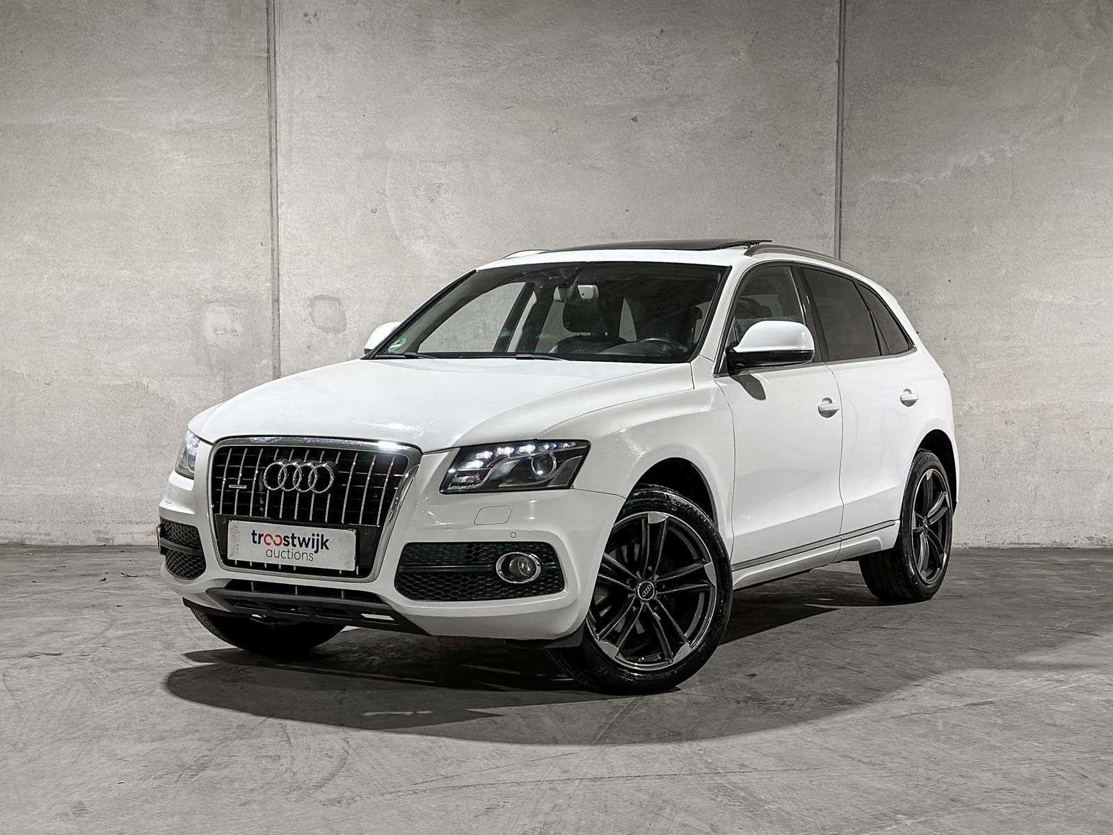 Audi Q5 3.2 FSI V6 Quattro Pro Line 269pk 2010, J-936-ZV