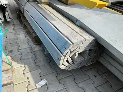 Puerta de contraventana enrollable pequeña