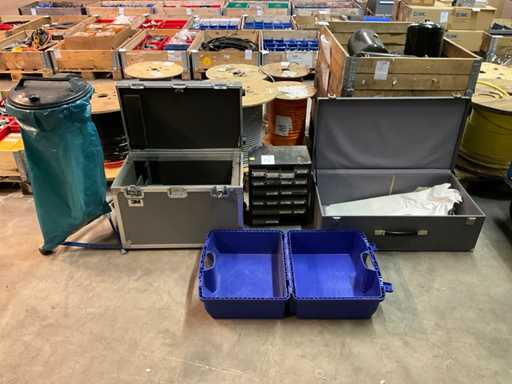 Inventaire divers d’entrepôt (5x)