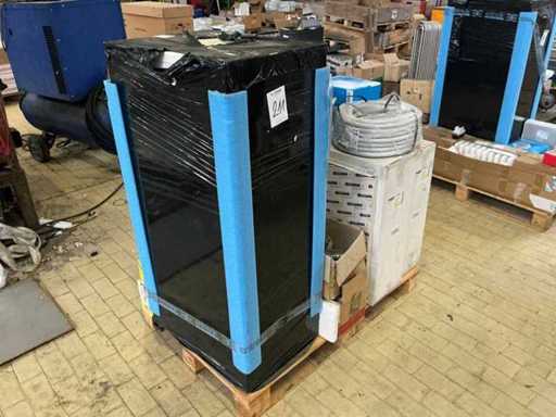 Lagerbestand an Zubehör, Ersatzteilen und Lagerbeständen