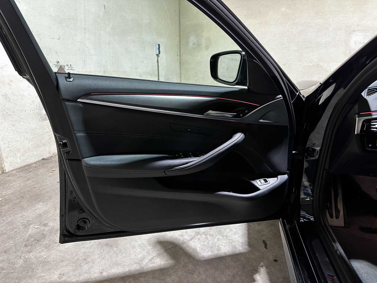 BMW 520i Touring High Executive Edition M-Sport 184pk 2021 (Origineel-NL) 5-Serie G31, L-194-JX