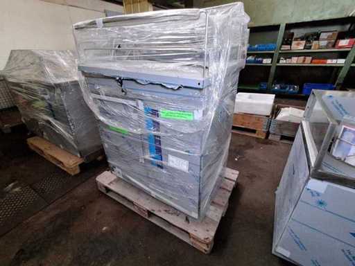   Meiko Nettoyage + Désinfection - Distributeur automatique Topline 40 avec étagère murale