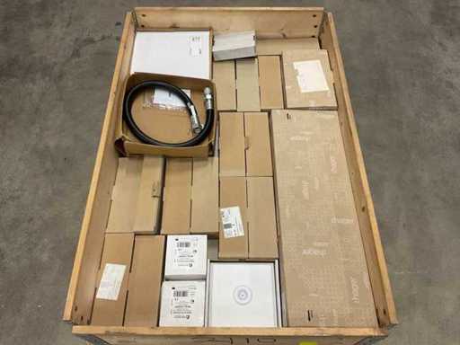 Charge von Installationsmaterialien