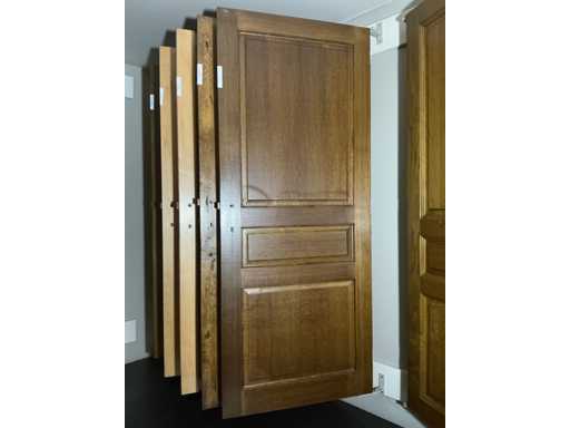 Porte intérieure en bois massif