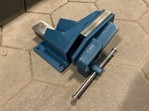 XPtools Bench Vise
