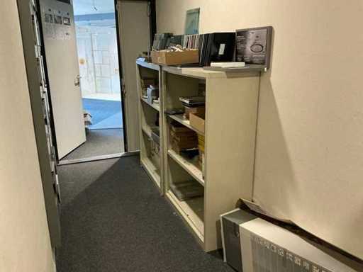 Viele sanitäre Showroom-Produkte (2x)