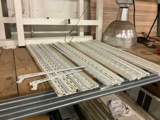 Șinele sistemului, suporturile de tip covoraș (80x)