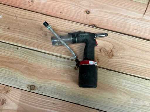 Wurth W50-EASY Pneumatic blind rivet gun