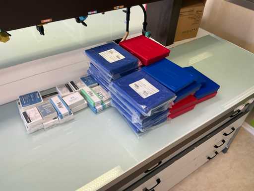 Microscope Dishes & Plates