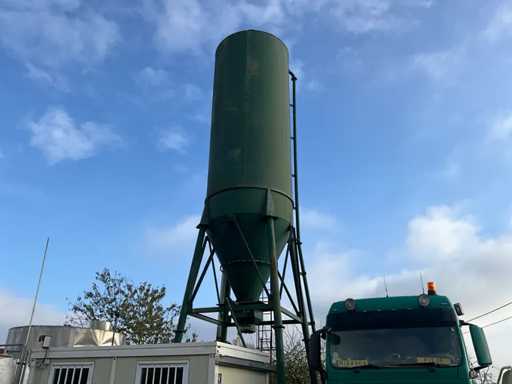 Storage silos & installations