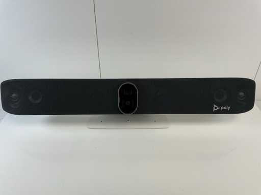 Poly (Studio x70) SoundBar de vidéoconférence 4K tout-en-un