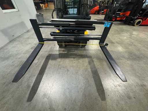 Jungheinrich 5-0106K Abrazadera giratoria FEM3 27-175cm 3.000kg Dispositivo rotatorio 360° + Abrazadera giratoria de ajuste de dentes