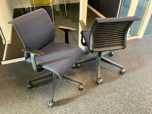 Steelcase Office Chair (2x)