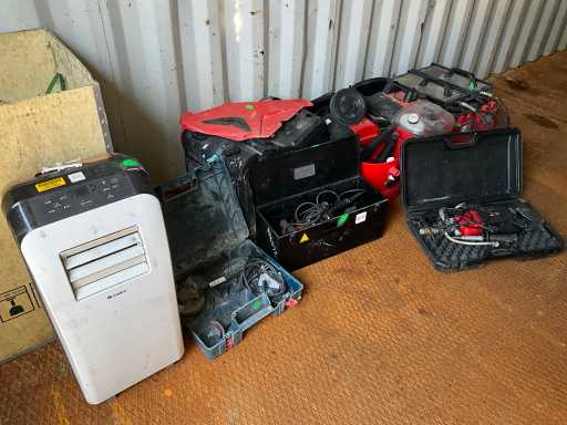 Lot d’outils électriques