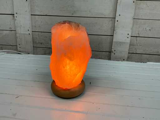 Lampa cu sare din Himalaya