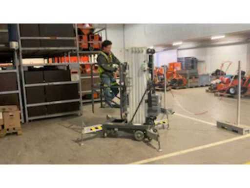 1078727e-b692-47df-af64-17072edd0b0e.mp4