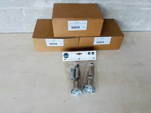 INSPIRE (x12) – Satz aus 2 verchromten, vernickelten Messing-Vorhangstangenhalterungen