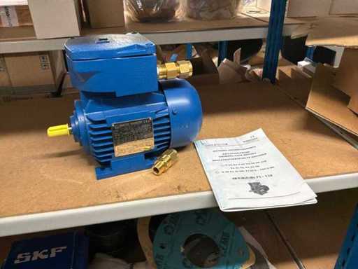 BARTEC VARNOST - 4KTC 71 B-4 - Moteur électrique AC
