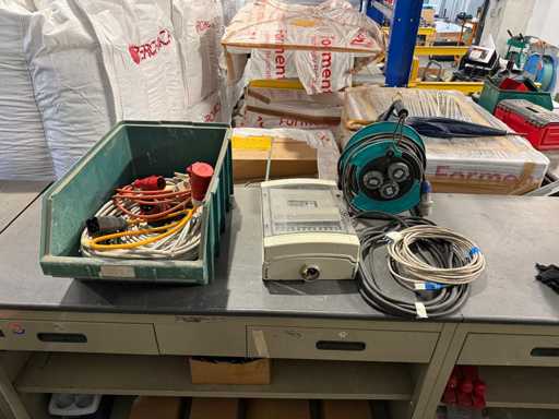   Echipamente electrice