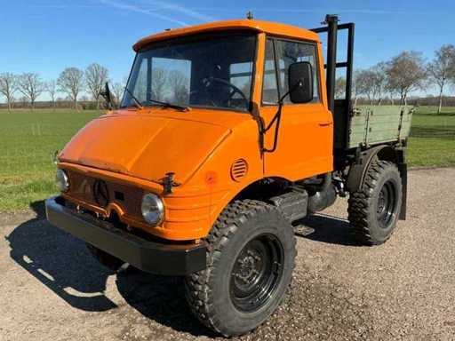 Mercedes-Benz Unimog 421 141 Véhicule agricole 1968