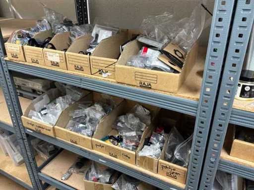 Box Future shock / Union / DT Swiss / Sram parts (11x)