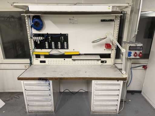 HAHN + KOLB Hahn+Kolb Industrial Workplace