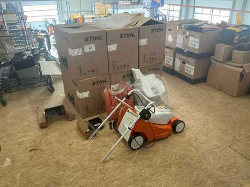 STIHL - RMA 239 - Tondeuse sans fil (6x), emballage original
