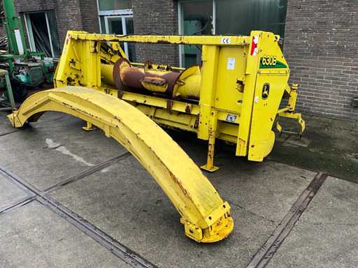 2004 John Deere 630B Gras Pick-up en Uitwerppijp