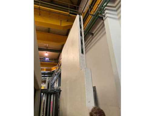 Élément mural préfabriqué avec encastrement 2,81x4,1x0,16 m