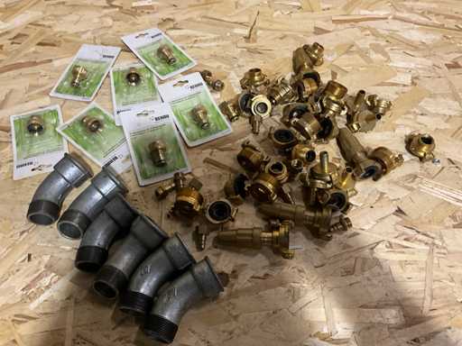 Partij koppelingen en toebehoren