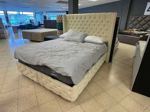 Évasion à ressorts 160x200