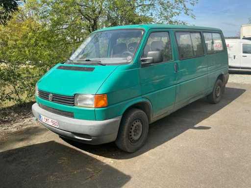 Volkswagen Transporter Minibus