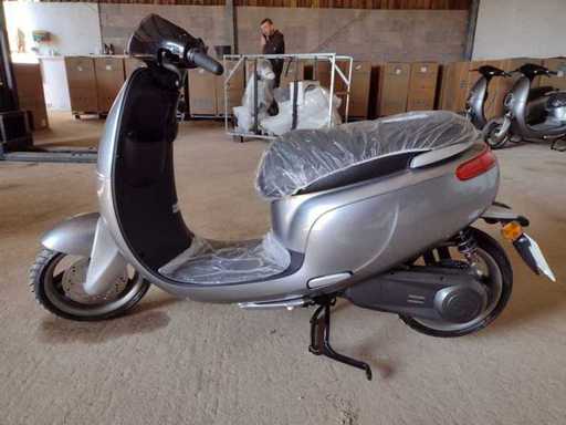 SAXXX - E-Scooter - Ecooter E1S - Scooter