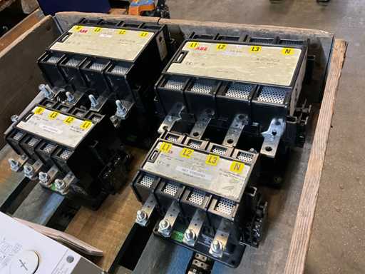 ABB EK 370 / EK 210 Contacteur (4x)
