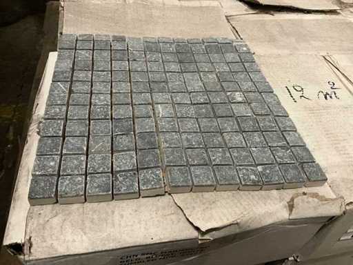 Piastrelle a mosaico rotolato affinate con pietra blu