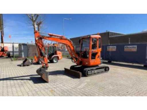 32e63137-3e0a-44ad-8063-a8801b50b9d8.mp4