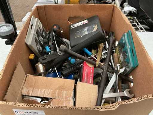 Divers outils manuels