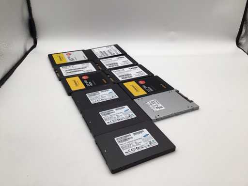 Partij SSD schijven Interne hardeschijf (11x)