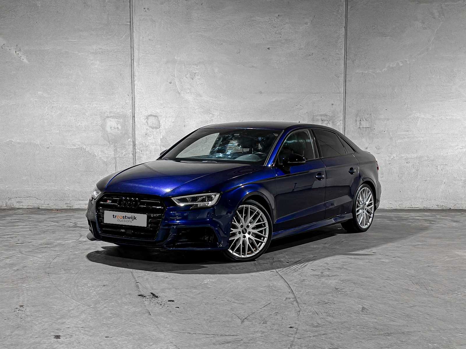 Premium daily drivers te Tiel