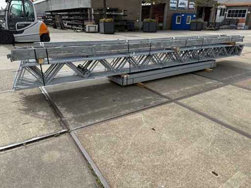 Staalconstructie 12.80 x 28.00 meter (358m2)