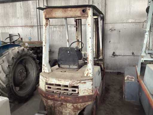 OM 15 diesel 25 Forklift