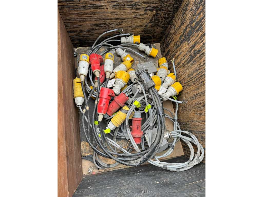 Harting/Socapex different cables LV - Various Light Equipment