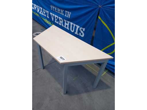 Tafel trapezium (2x)