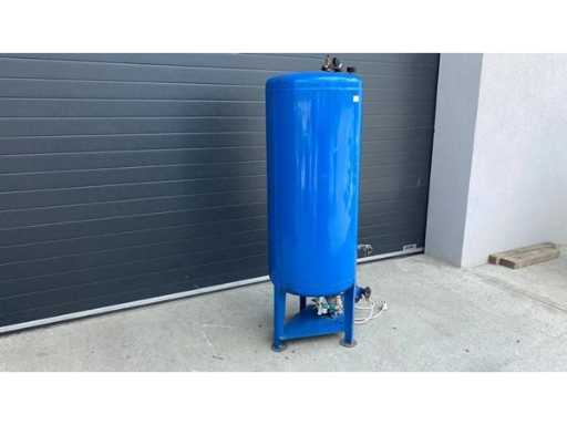 Vertikale Speichertanks