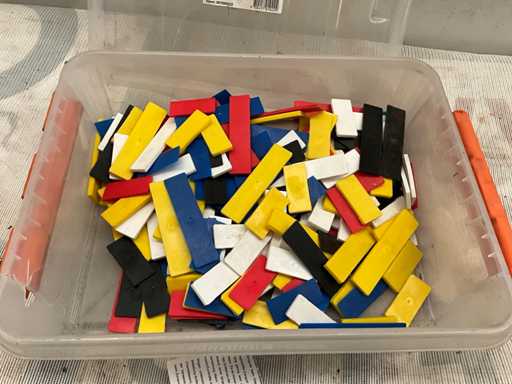 Entretoises en plastique / Entretoises