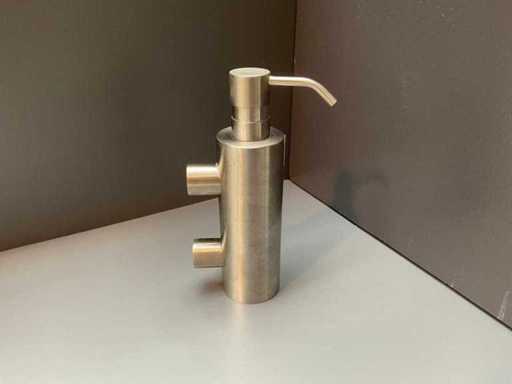 Distributeur de savon