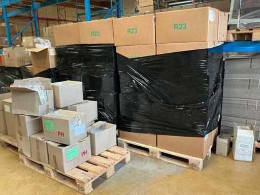 Bouteille en plastique avec bouchon (4x)