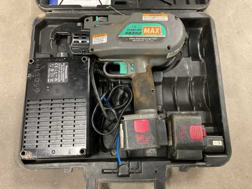 MAX RB392 9,6V Akkuloser Flechter